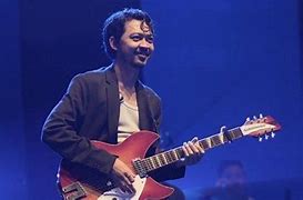 Slow Down Pamungkas Lyrics Dan Terjemahan Lagu